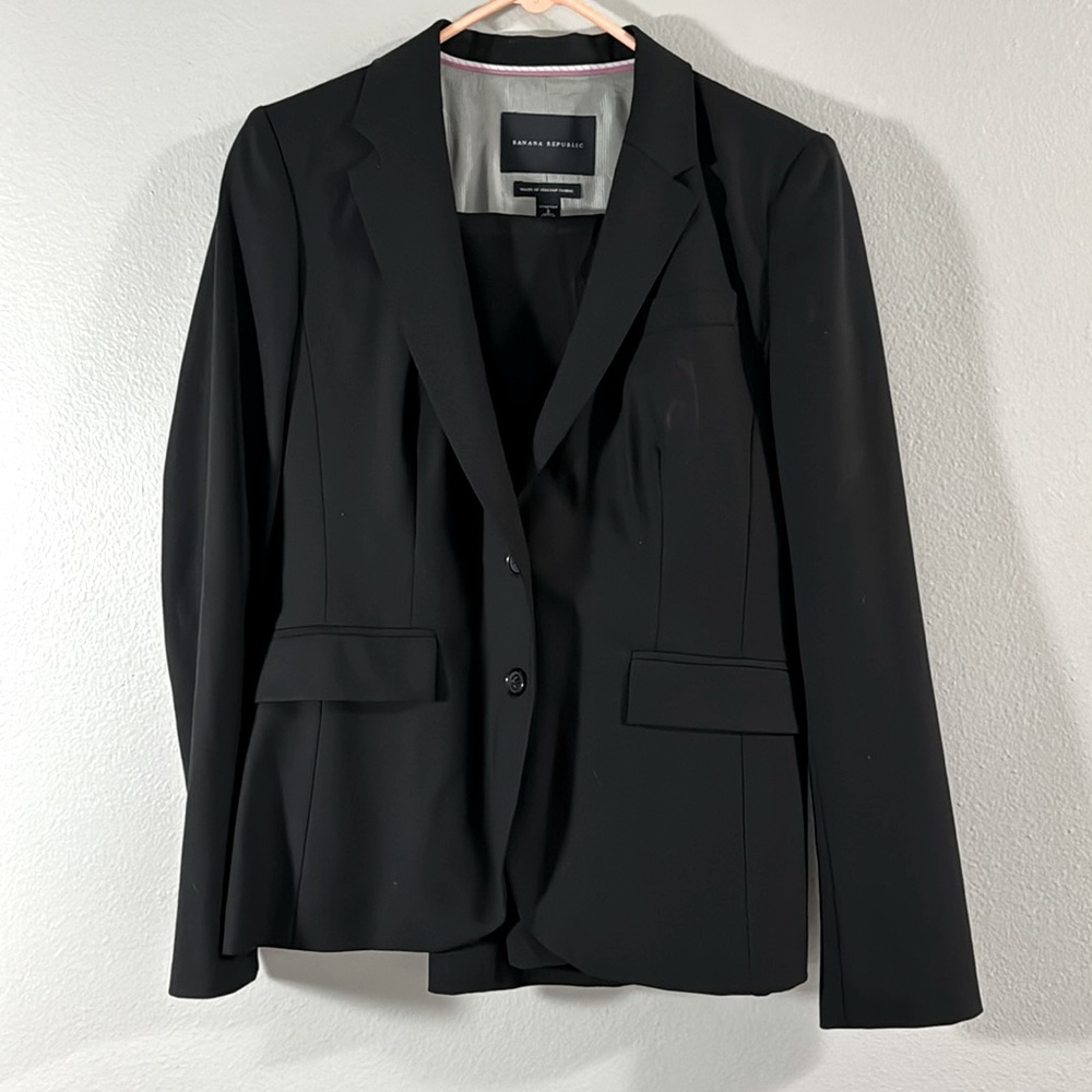 Banana Republic Black Wool Suit Jacket - Size 8